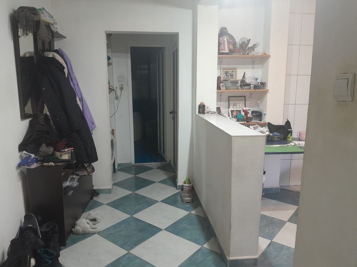 Vanzare 2 Camere Vitan Mall/ Metrou Mihai Bravu Bloc 1990, Ideal Investitie - Poză 3