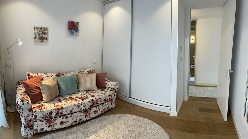 Inchiriere apartament 3 camere XL in Cortina Residence Herastrau - Poză 6