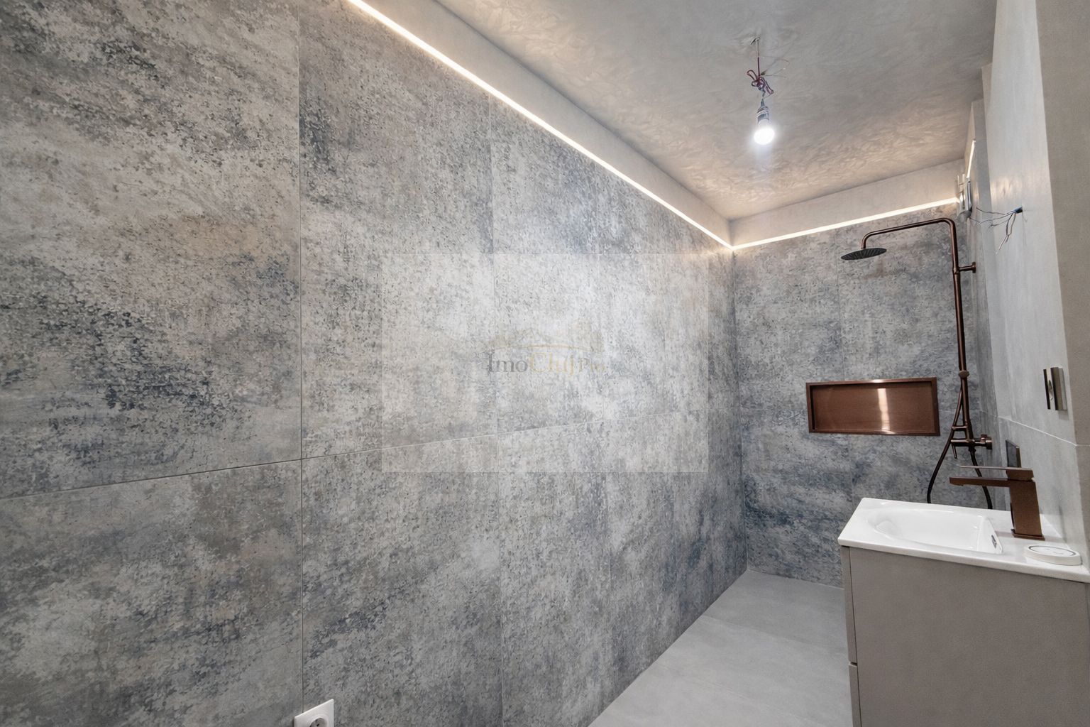Vânzare apartame 3 camere- 2 băi| 78,5 mp utili |Parcare| Elite Junior - Poză 11