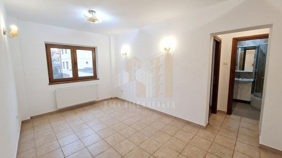 Apartament 4 camere Triaj Brasov - Poză 3
