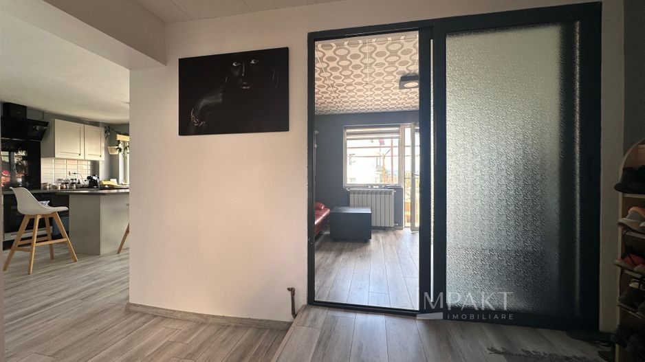 Imobil cu 5 apartamente separate, ideal pentru investitie - zona UMF! - Poză 6