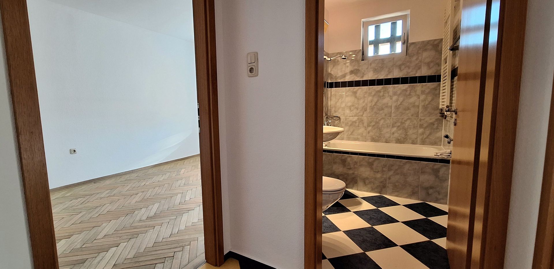 Apartament cu 2 camere - P-ta 700/Business Center - Poză 8