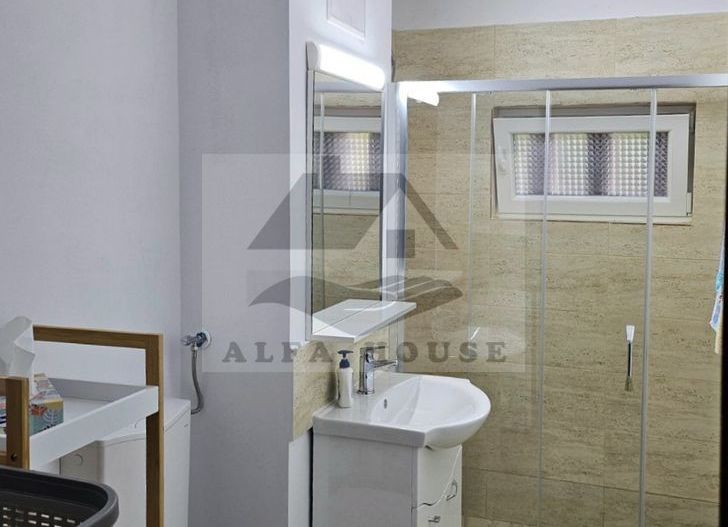 Apartament cu trei camere, zona Centrul Civic,  71 mp - Poză 7