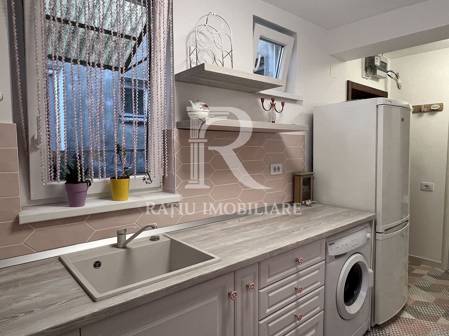 Apartament cu 2 camere | Strada Iza | Rogerius | Oradea - Poză 3