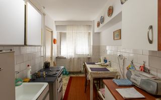 Apartament 3 camere de vânzare, Ultracentral, Bacău - Poză 11