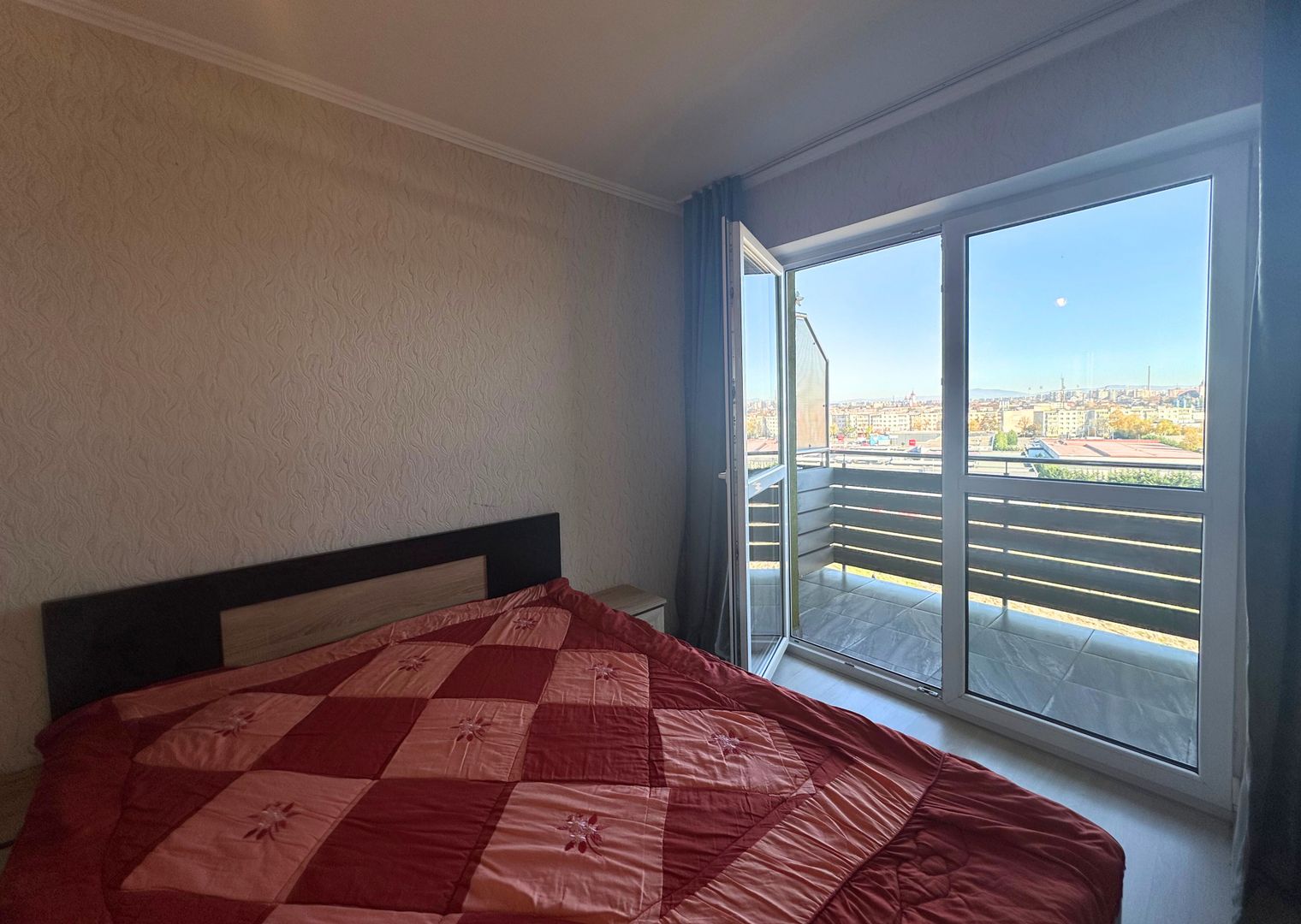 Apartament modern cu 2 camere și vedere spectaculoasă spre munți Avantgarden 3 - Poză 13