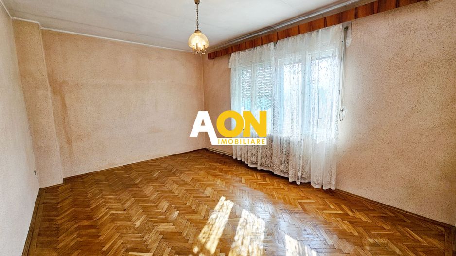 Casa tip duplex, 4 camere, garaj. Cetate, zona HCC - Poză 10