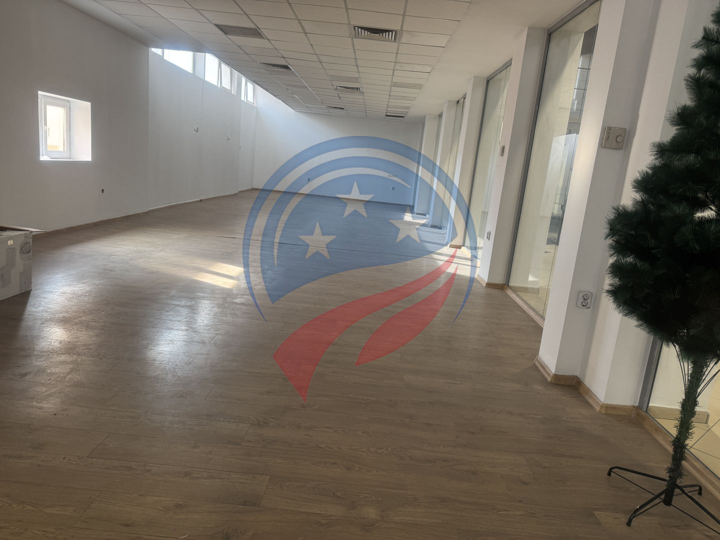 Spatii Comerciale in Craiovita Noua!!! - Poză 8