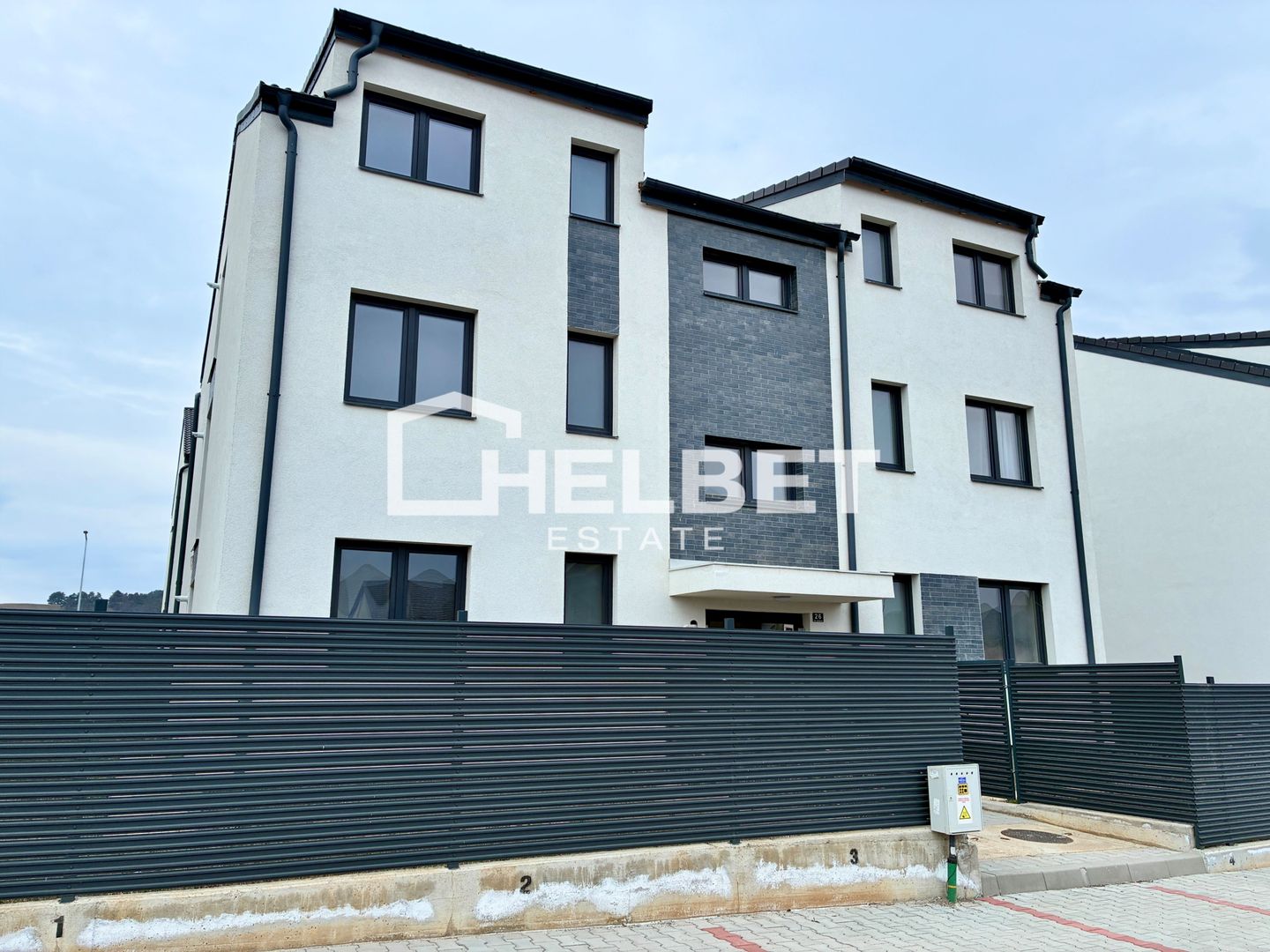 2 Camere / Parcare / Sanpetru / Finisat - Poză 12