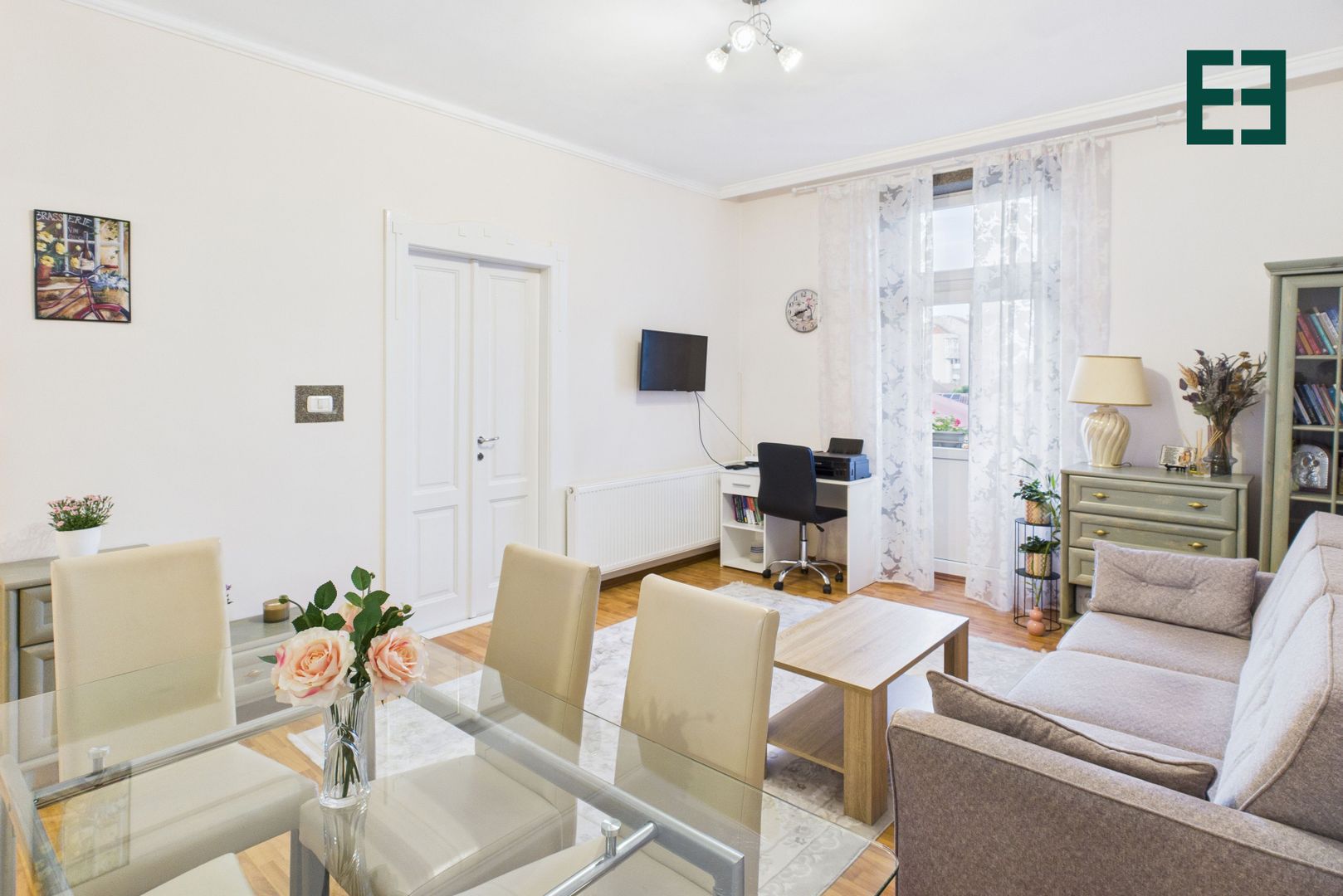 Apartament 2 camere - 102 mp construiți - Central - Arad - Poză 2