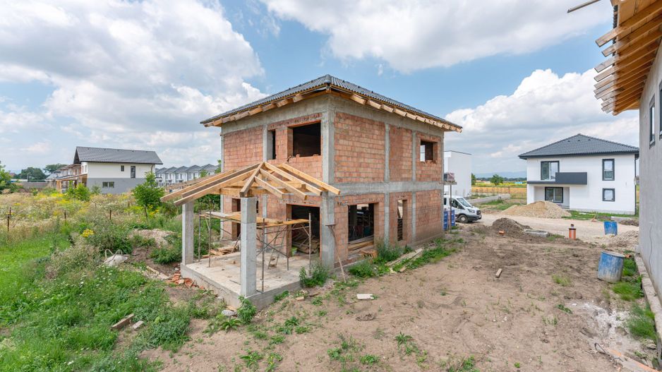 Casă Individuală în Bartolomeu, Brașov - Vânzare ”La Roșu”! - Poză 5