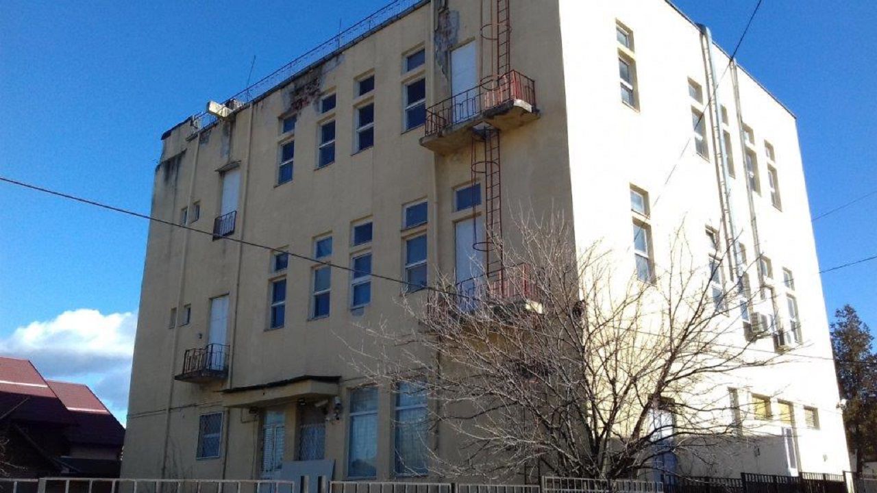 Spatiu comercial Pucioasa - Poză 2