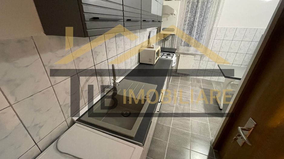 Apartament cu 4 camere, 85mp, Zona Fortuna - Poză 9