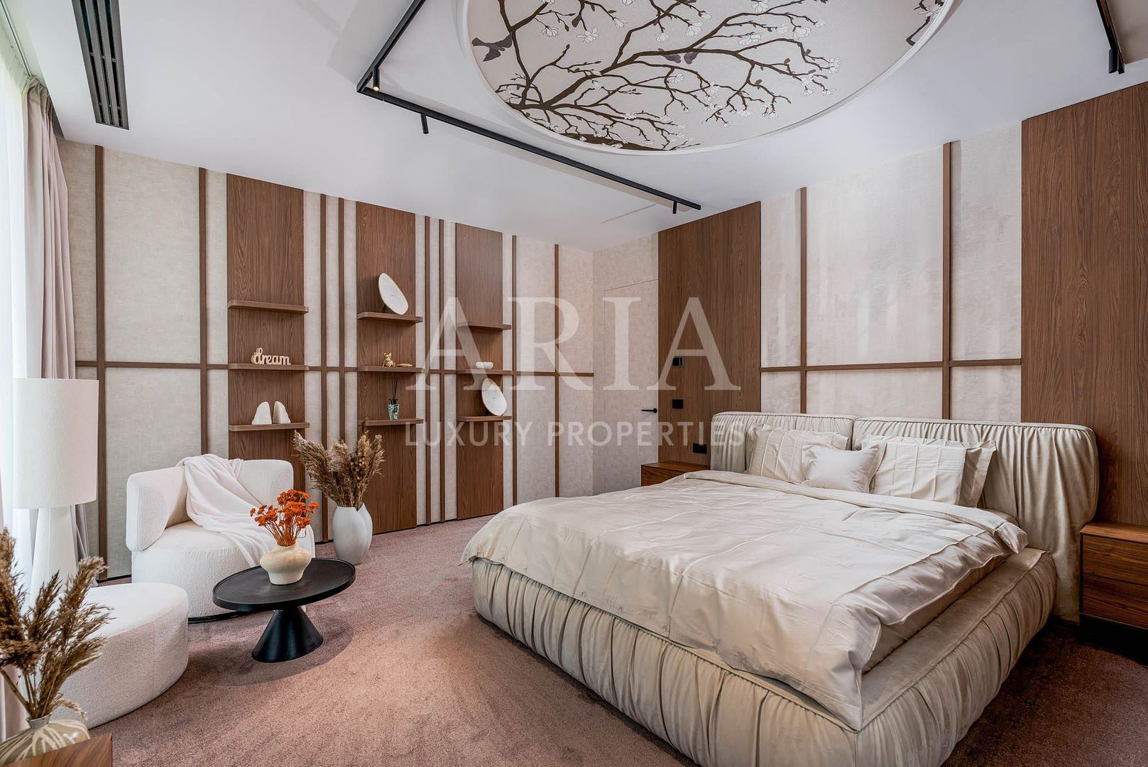 VILA EXCLUSIVISTA PADURE - Poză 3