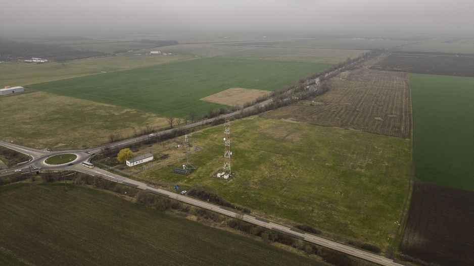 Teren 84000 mp la 20 km de Arad, la DN79 - Poză 4