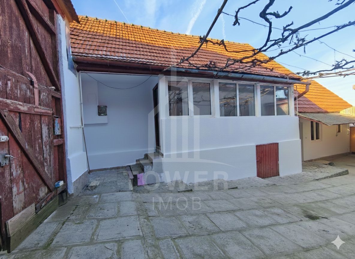 Casă de vânzare – Comuna Rășinari, str. Andrei Șaguna – aproape de centru - Poză 2
