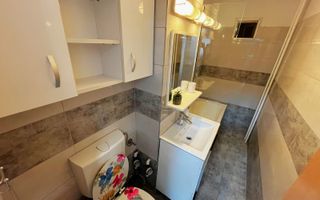 2Camere-Decomandat-Etaj 2-AC-Mobilat-Utilat-Modern-Zona Intim-Lapus - Poză 5