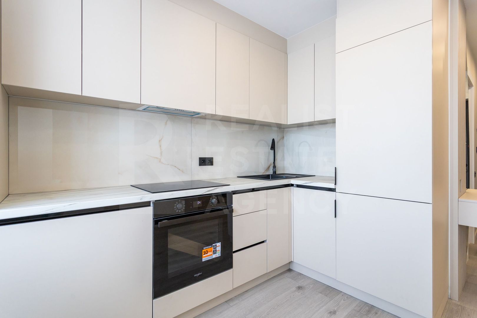Vânzare, apartament, 2 camere, strada Nicolae Milescu Spătaru, Ciocana - Poză 4