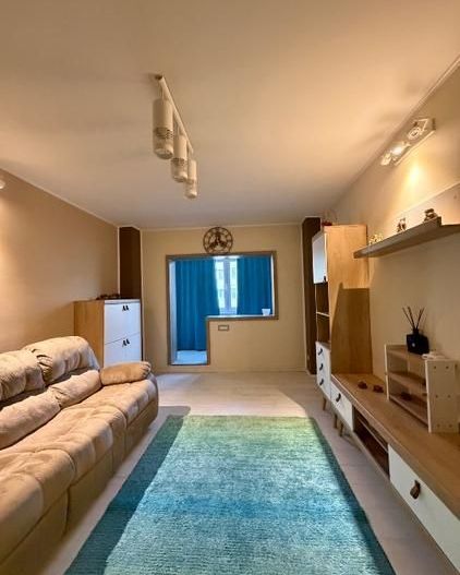 De Închiriat 3 Camere Decomandat,Prima Închiriere, 2 Balcoane, Vitan - Poză 2