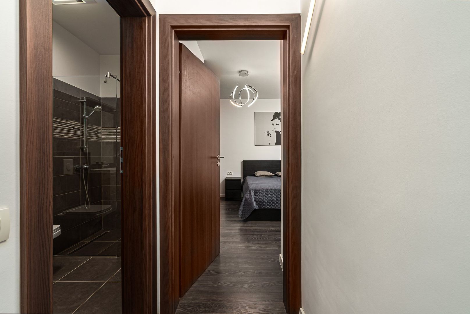 Casă ideală pentru familie–4 camere, curte amenajată, complex privat-securizat - Poză 22