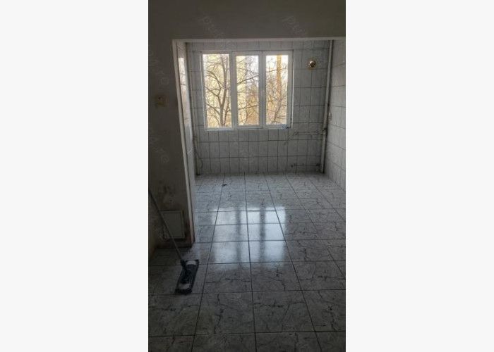 Apartament 3 camere de vanzare Romancierilor - Poză 8