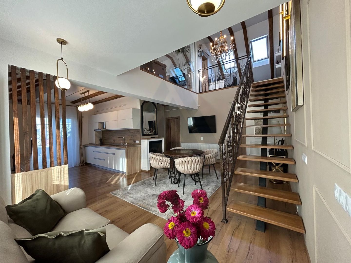 Penthouse lux 122 mp utili 4 camere 3 bai etaj 2 in Arhitectilor - Poză 17