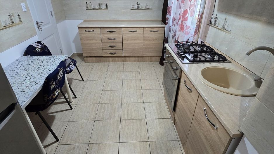 De inchiriat apartament 2 camere Apusului - Poză 5