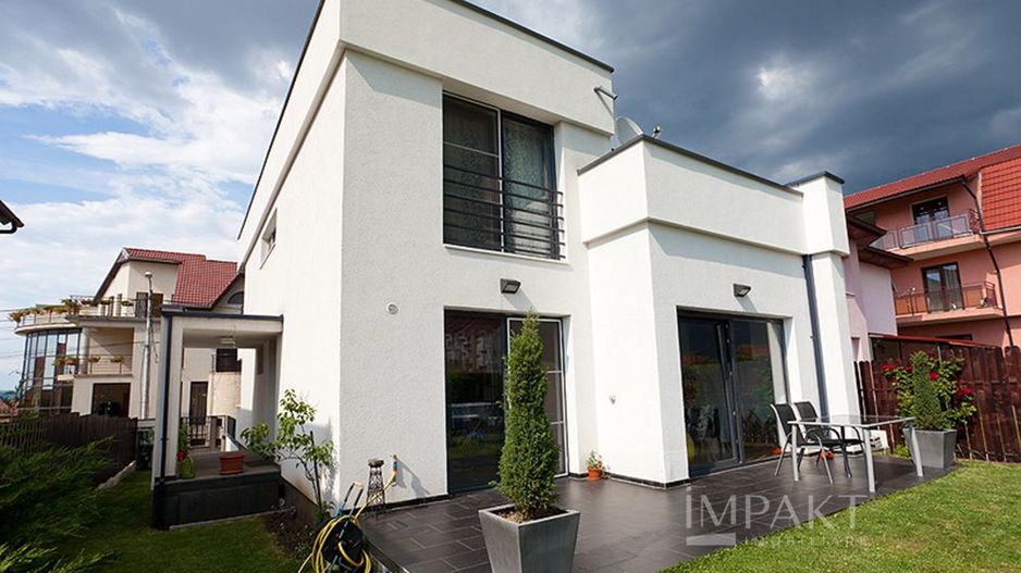 Vila deosebită, în cartierul Zorilor, superfinisată, ideală pentru locuință ! - Poză 1