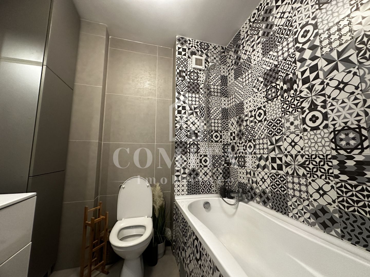 Apartament la cheie | Etaj intermediar | Zona BMW Floresti - Poză 14