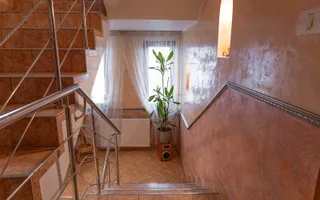 Vila deosebita, 6 camere, Popesti-Leordeni – Adiacent Sos. Oltenitei - Poză 18