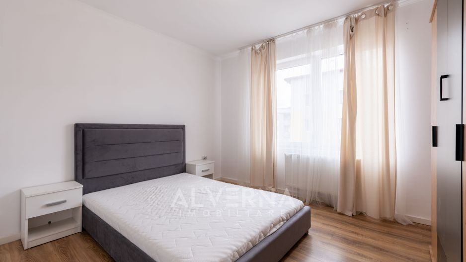 Inchiriere apartament 3 camera, 68mp + balcon, loc parcare, zona Terra - Poză 5