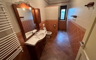 VILA  - ARADULUI. -British - Poză 28