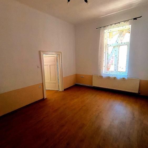 BRASADAS vinde ap 2 cam la curte comună zona CENTRALA. - Poză 3