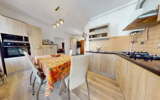 Apartament cu 3 camere,86mp ,etaj de casa,zona Onix - Poză 11