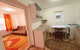 Casa cu 2 camere, 300 mp teren, Cetate - Poză 3