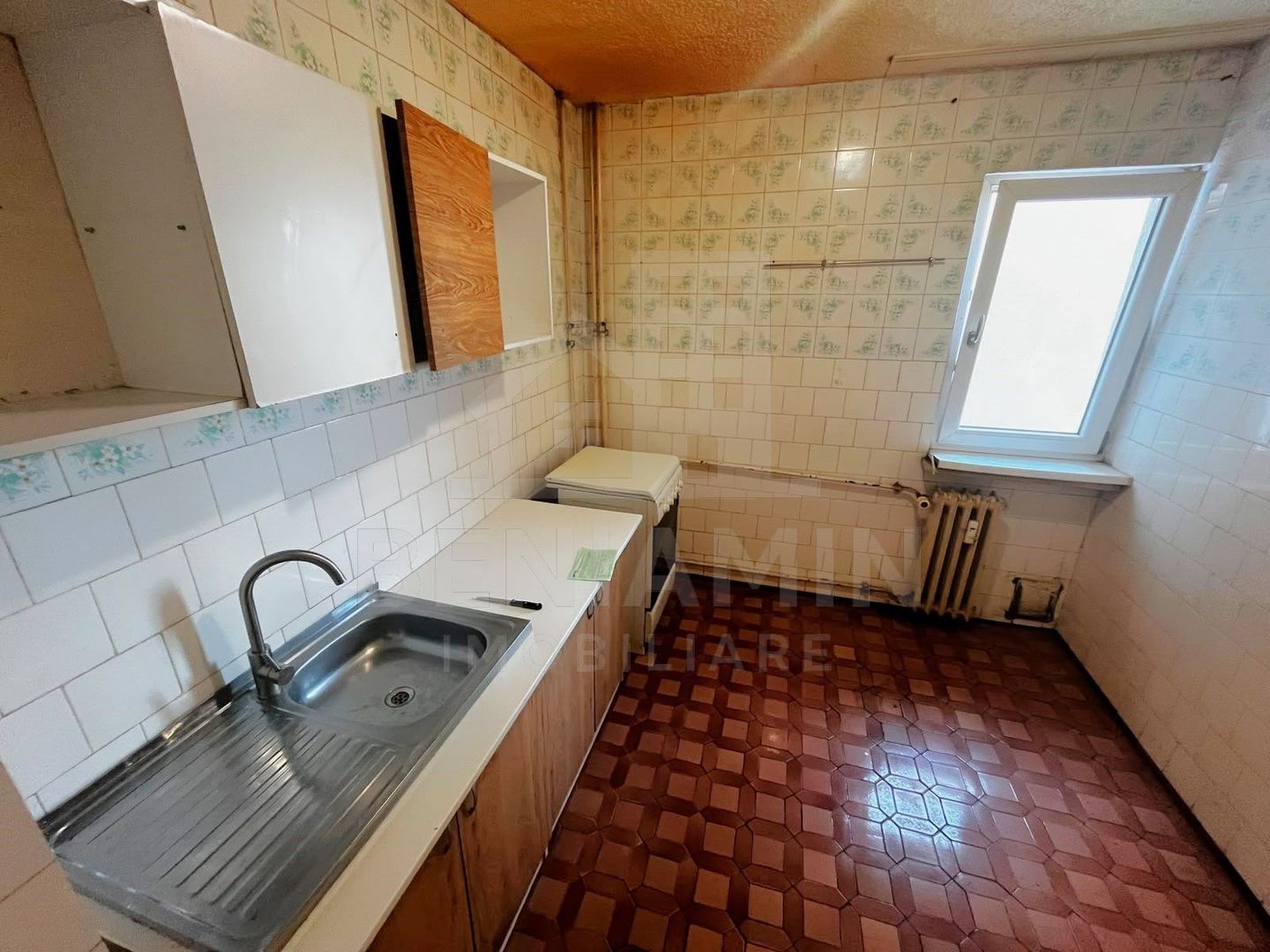 4 Camere-Calea Bucuresti-Rotonda-Spital Neuro-2 Bai-77mp-Liber - Poză 5