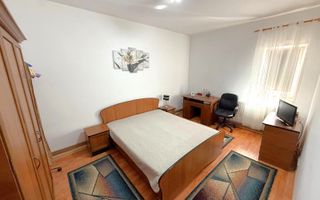 Casa P+1 - 703mp teren - 176mp casa - panouri solare - Consul - Poză 3