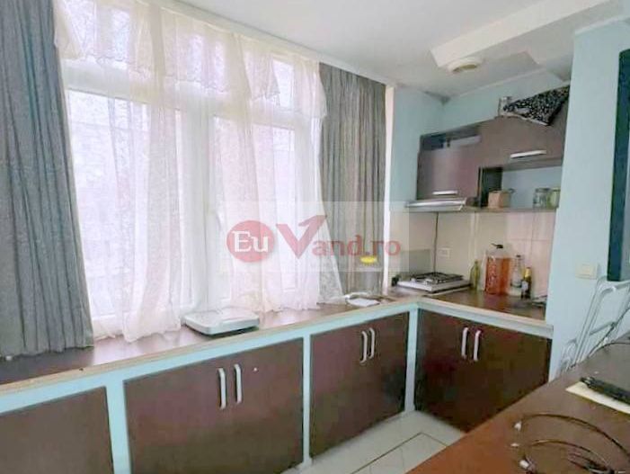 De vanzare apartament cu 2 camere in Tiglina 1, 60.000 euro - Poză 2