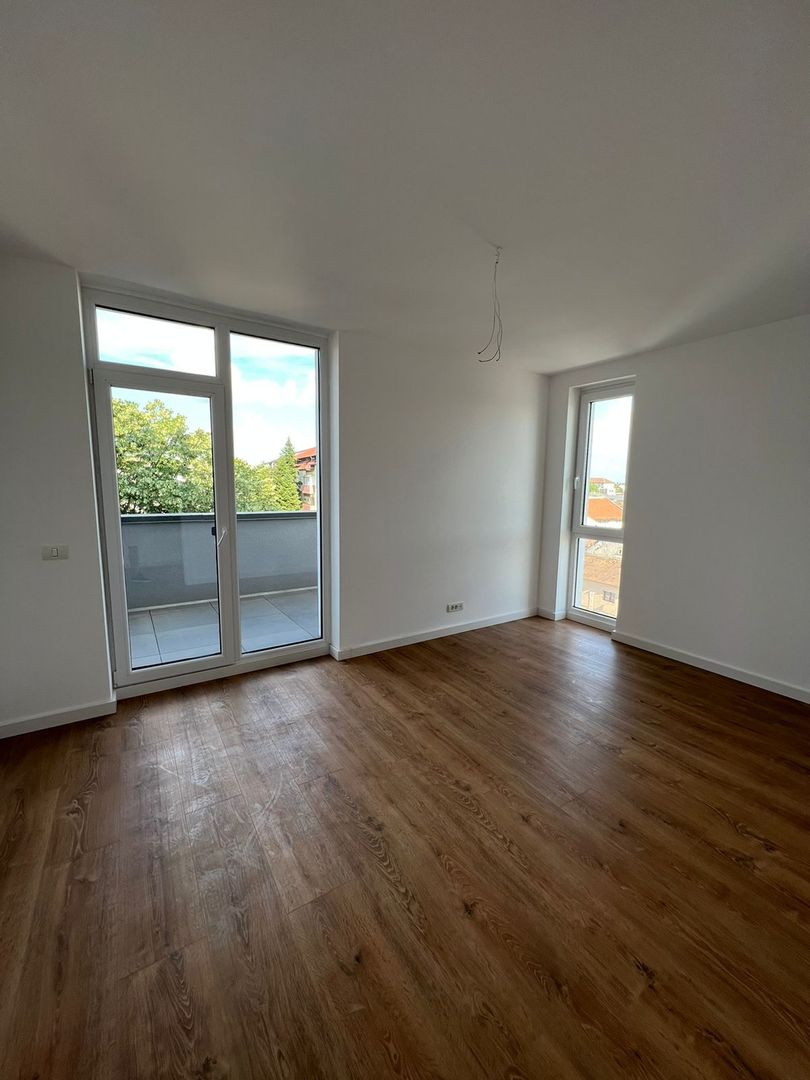 Apartament 4 camere, parcare subterana+boxa. Telegrafului - Poză 5