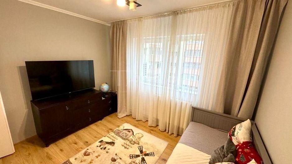 | 2 camere | decomandat | ZONA BIG | - Poză 5