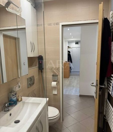Apartament 2 camere, 36 mp + balcon,  zona Transylvania College - Poză 7