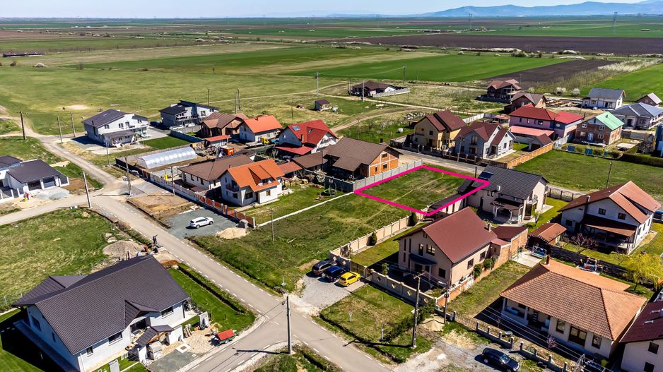 Teren cu utilități în Livada, suprafață 600 mp - Poză 4