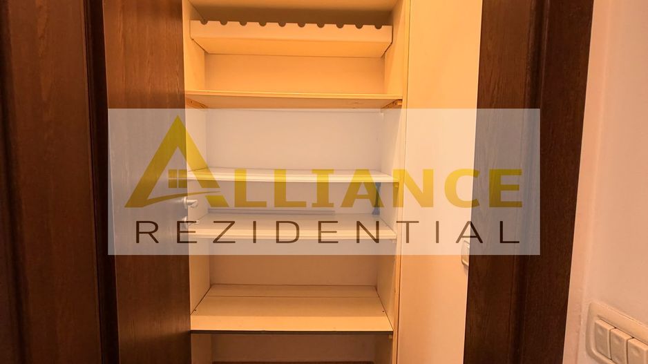 Apartament cu 3 camere de vânzare în Bucuresti - Poză 15