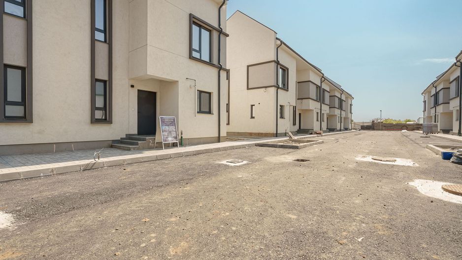 Case finalizate 5 camere | 140 mp | Curte | Sect 5-Dedeman Giurgiului - Poză 8