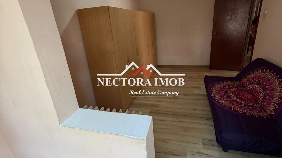 NECTORA IMOB-Apartament 3 camere, Str. Sf. Apostol Andrei, Etaj 2,65mp - Poză 3