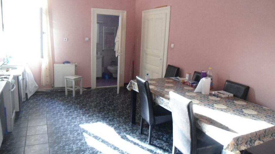 Apartament 5 camere zona Sinaia - cladire istorica - Poză 1