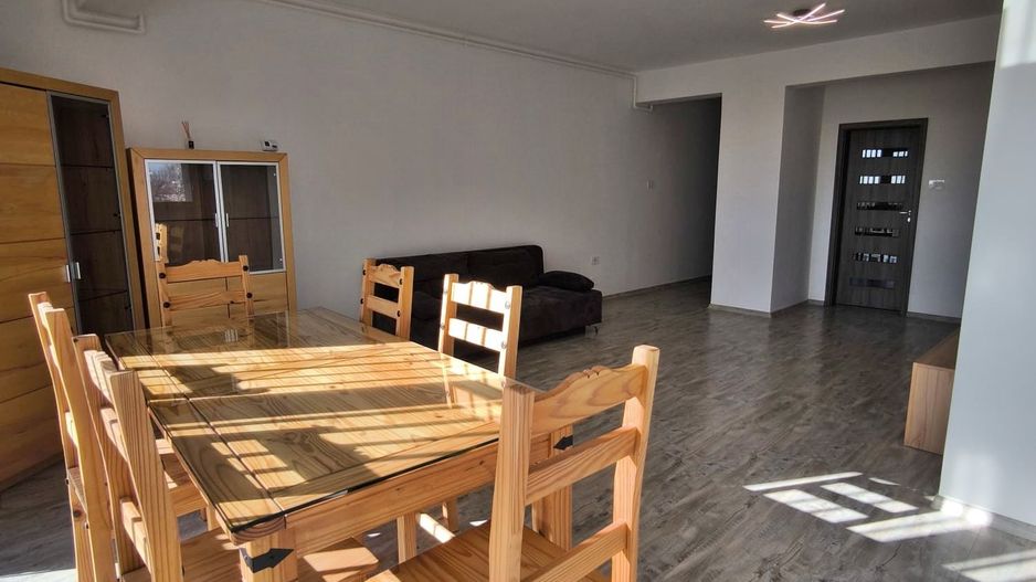 Vanzare | Apartament | 3 camere | Etaj 1 | langa Oradea | Santandrei - Poză 3