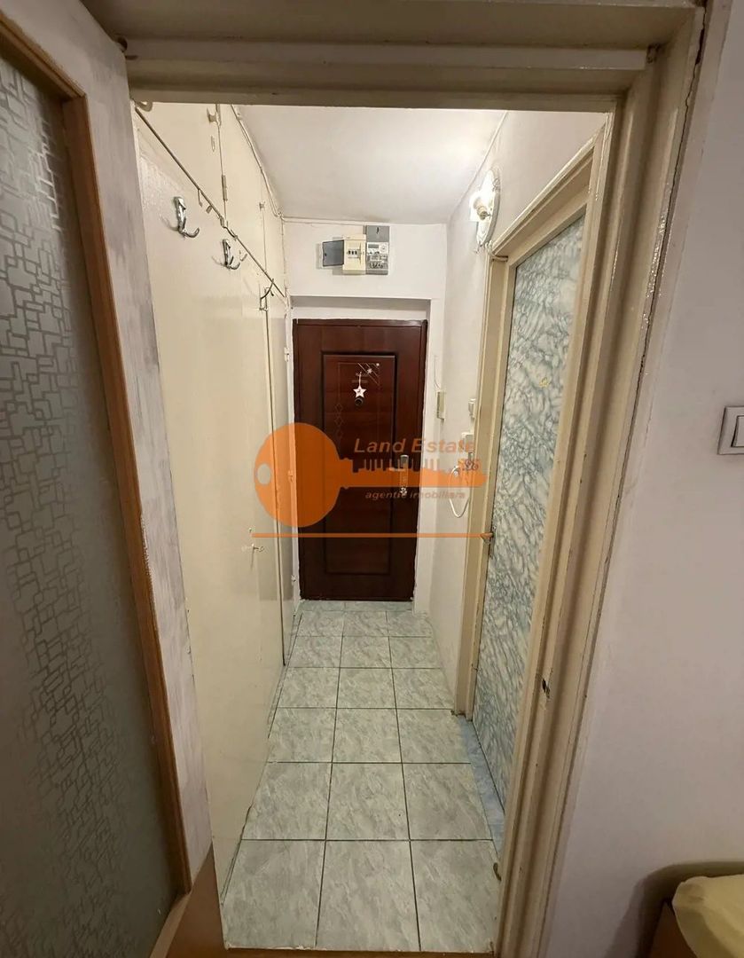 Gorsoniera in zona Drumul Taberei (Bloc de Garsoniere) - Poză 9