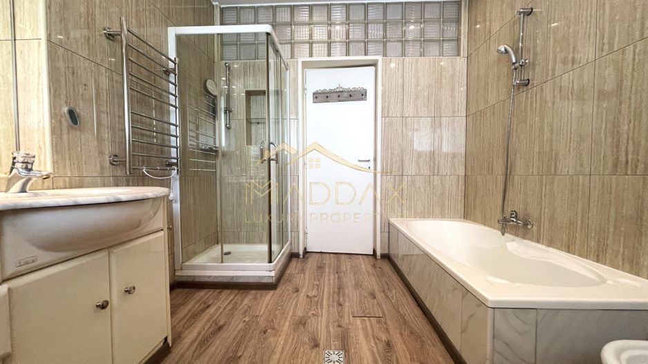 4 rooms ***203 SQM useful*** / 38 SQM terrace + garage / Primaverii - Poză 25