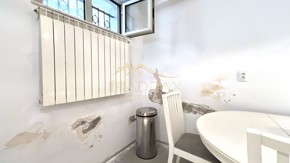 Apartament in Vila | Dorbanti - Capitale | De Vanzare | 1946 - Poză 29